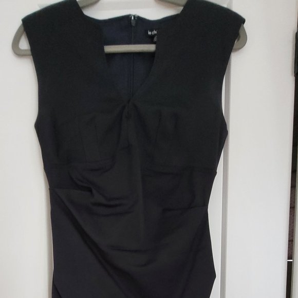 Navy Blue Ruched dress - Le Chateau - Picture 2 of 7